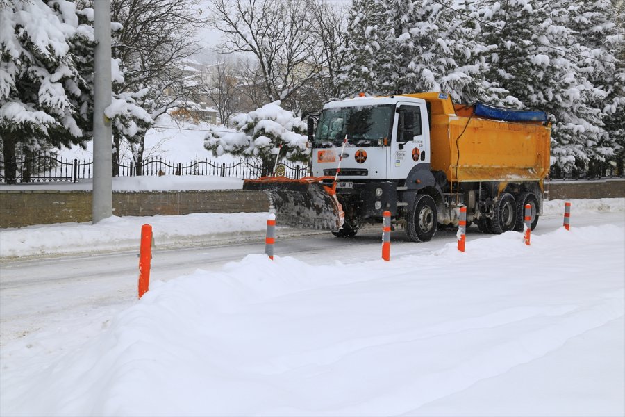 Hadim'de Kar Yağışı