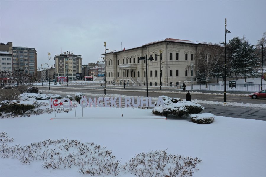 Kayseri, Sivas, Nevşehir Ve Kırşehir'de Kış Güzelliği