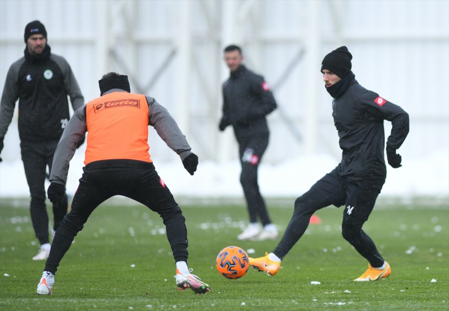 Konyaspor, Yeni Malatyaspor Maçı Hazırlıklarını Sürdürdü