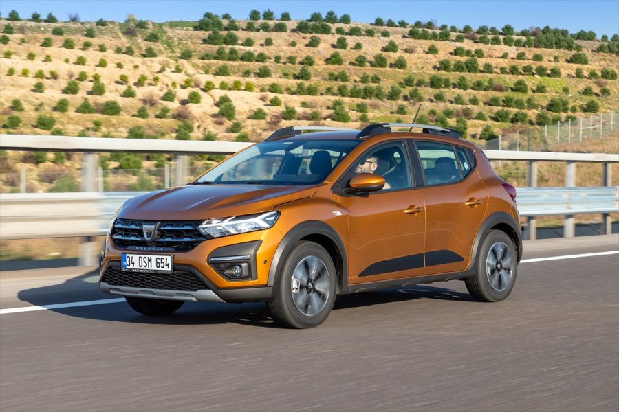 Yeni Dacia Sandero Ve Sandero Stepway Türkiye'de Tanıtıldı