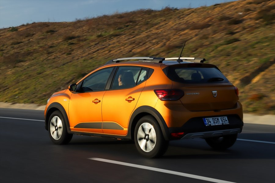 Yeni Dacia Sandero Ve Sandero Stepway Türkiye'de Tanıtıldı