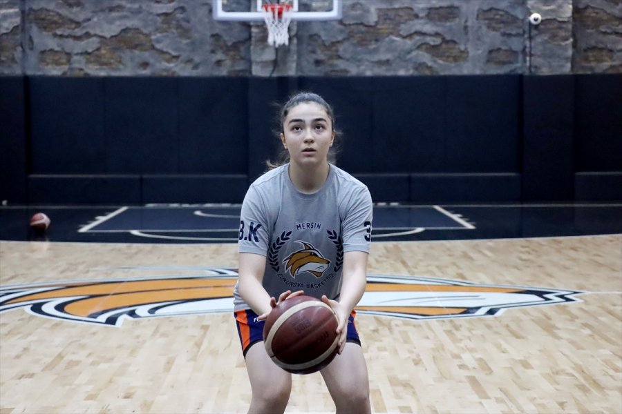 Kalp Rahatsızlığı Ameliyatla Çözülen Genç Basketbolcu Sahalara Döndü