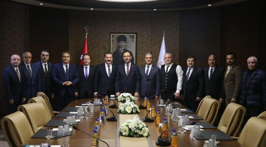 Türk'ün İlk Er Meydanı Elmalı'da Güreş Sahası Ve Güreş Eğitim Merkezi Projesi Hazırlandı