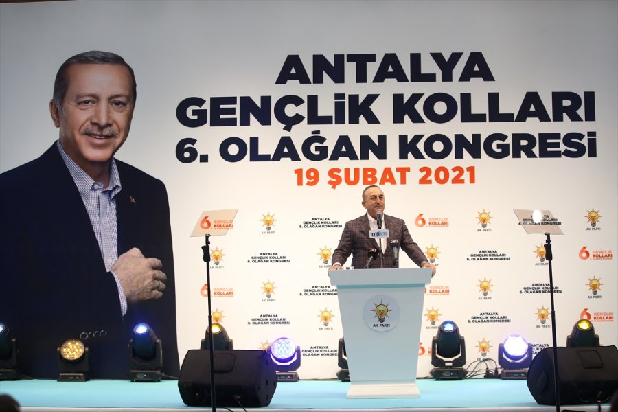 Dışişleri Bakanı Çavuşoğlu, Ak Parti Antalya İl Gençlik Kolları 6. Olağan Kongresine Katıldı:
