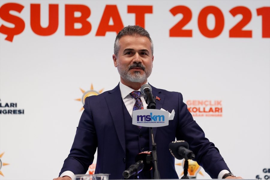 Dışişleri Bakanı Çavuşoğlu, Ak Parti Antalya İl Gençlik Kolları 6. Olağan Kongresine Katıldı: