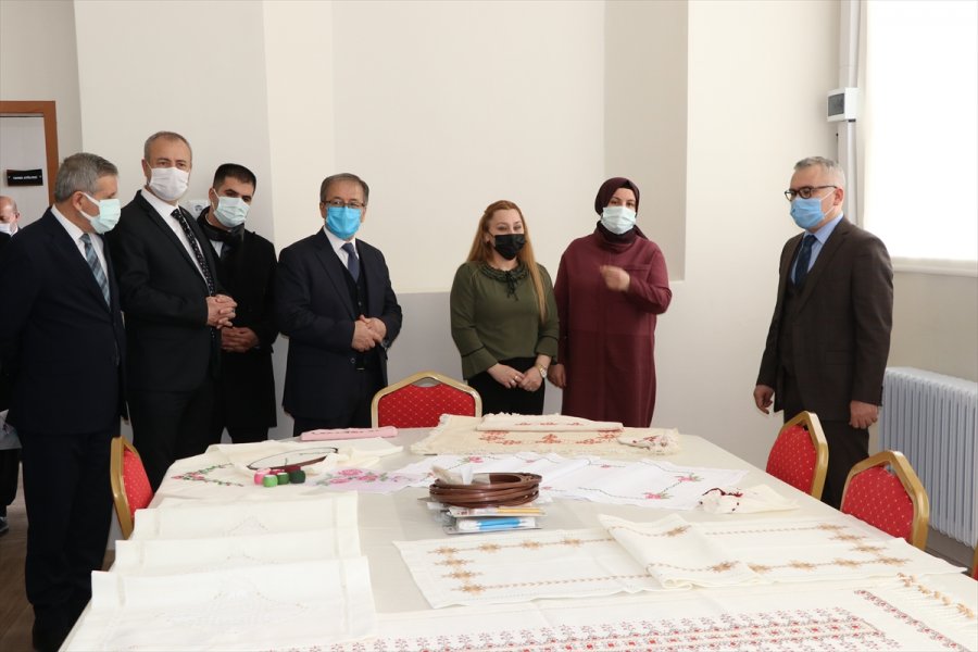 Niğde'de Kurulan Atölyelerde Dezavantajlı Kesimlere Mesleki Eğitim Verilecek