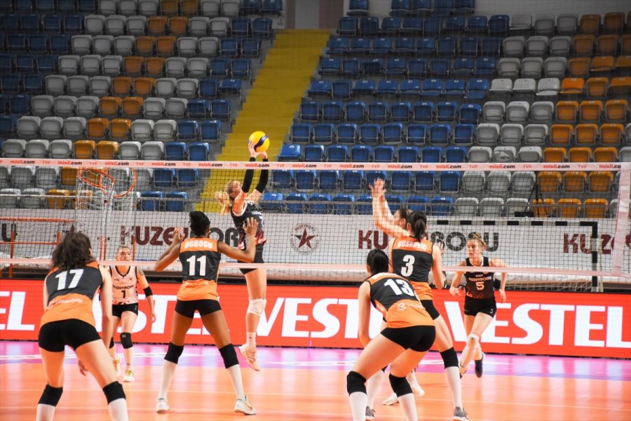 Voleybol: Misli.com Sultanlar Ligi