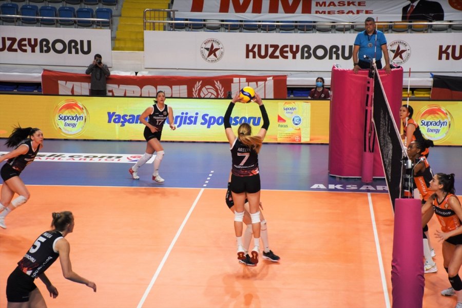 Voleybol: Misli.com Sultanlar Ligi