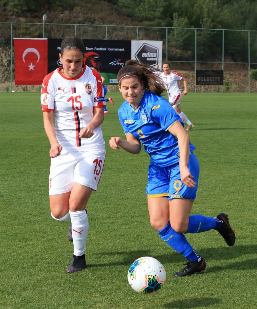 Uluslararası Kadınlar Futbol Turnuvası