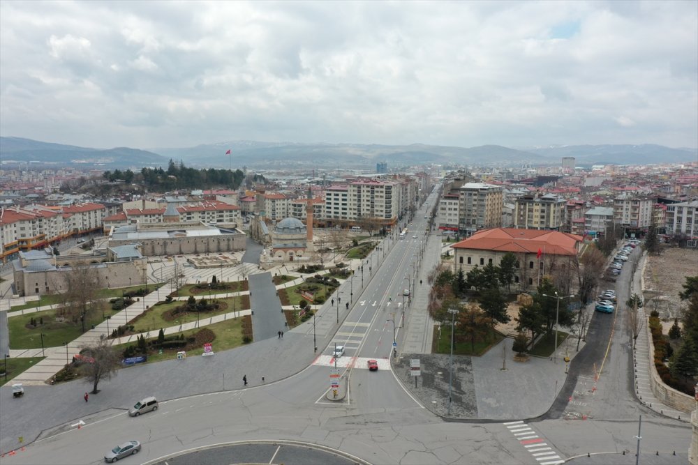 Kayseri ve Çevre İllerinde Korona Sessizliği