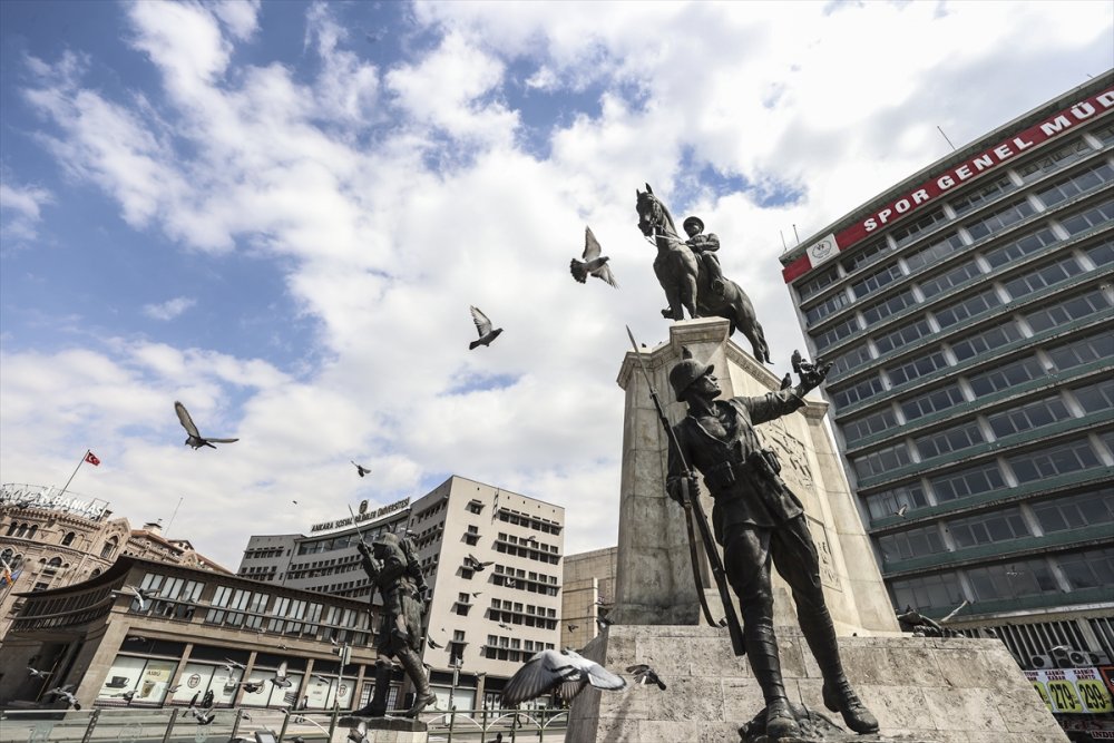 Başkent Ankara'da Sessiz Pazar