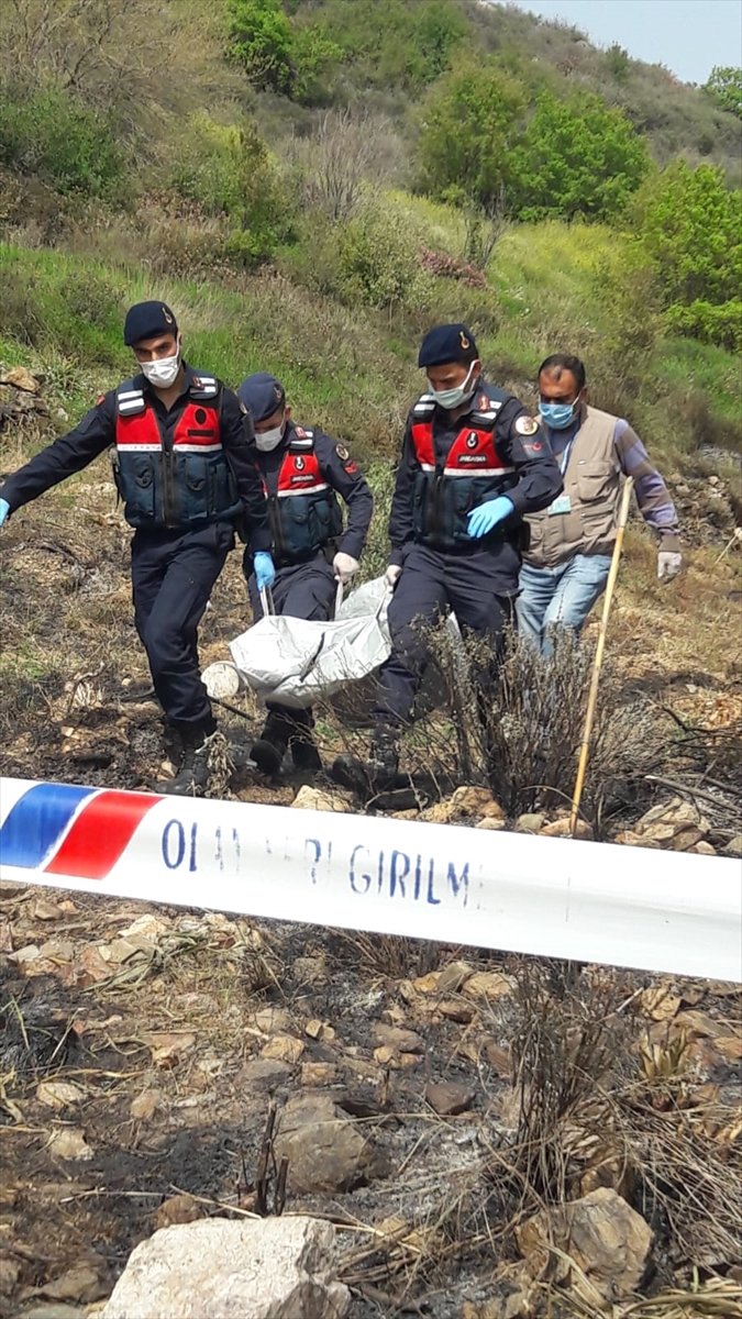 Çalı Yakarken Kendini Yakan Yaşlı Kadın Hayatını Kaybetti