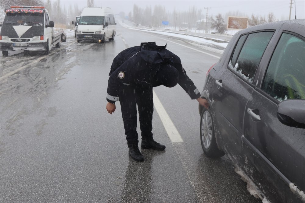 Karaman'da Kar Yağışı ve Sertavul Geçidinde Son Durum