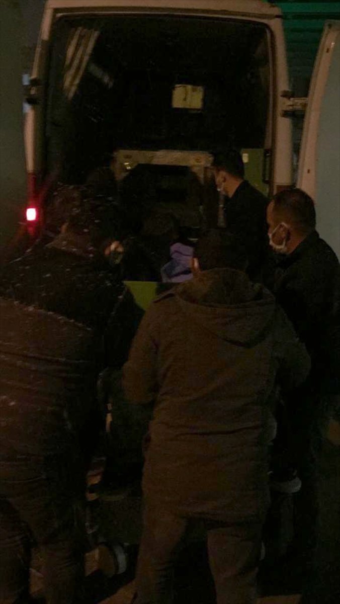 Kayseri'de Sulama Kanalına Devrilen Otomobildeki Aynı Aileden 4 Kişi Öldü