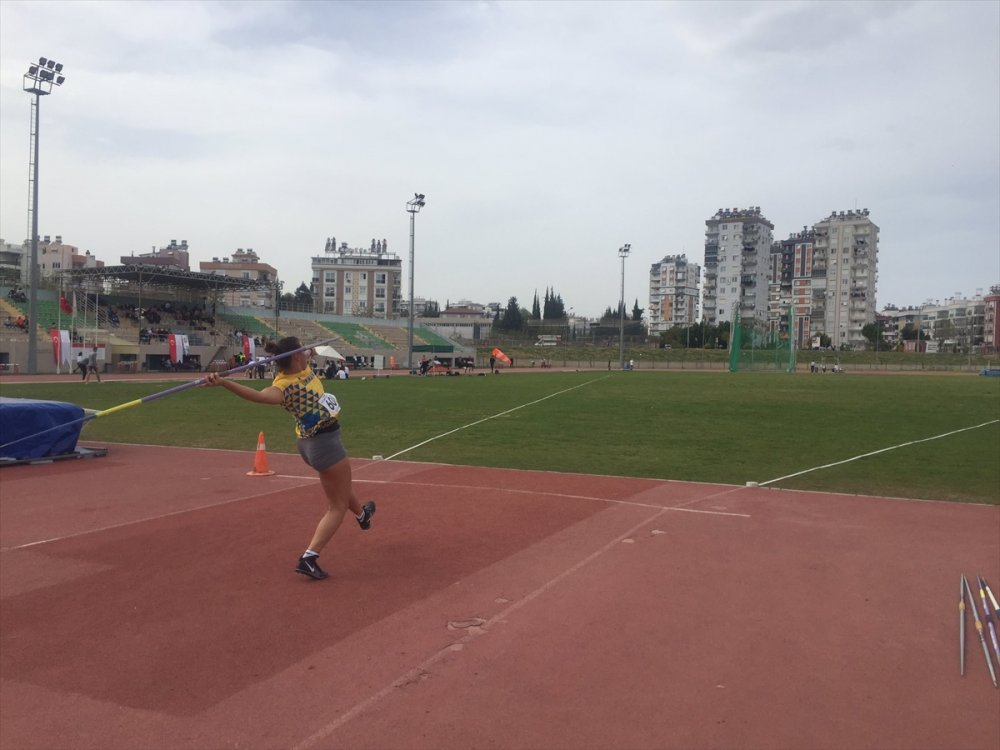 Antalya'da Olimpik Deneme Yarışmaları Başladı
