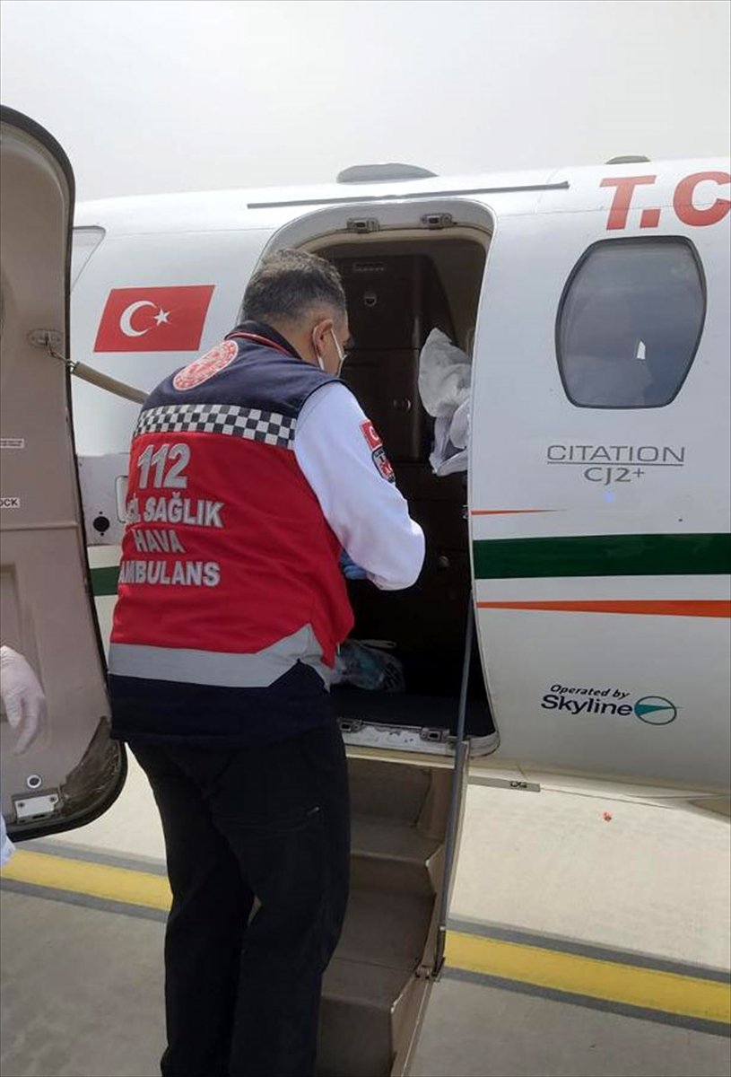 Kayseri'de Ambulans Uçak Yeni Doğan Bebekler İçin Havalandı