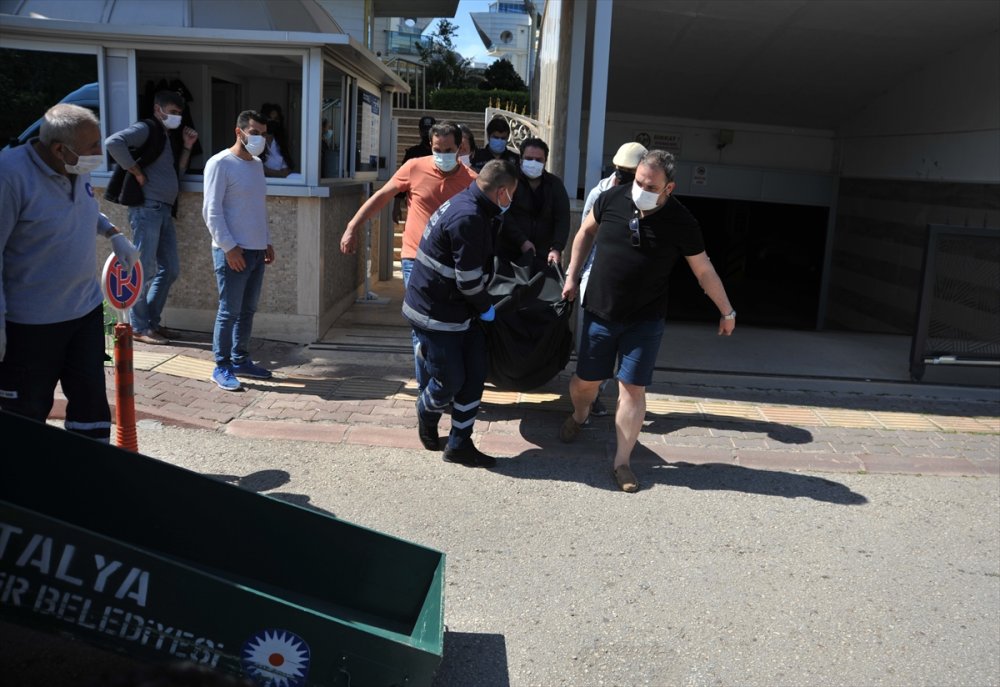 İranlı Borsacı Antalya'da Apart Otelde Ölü Bulundu