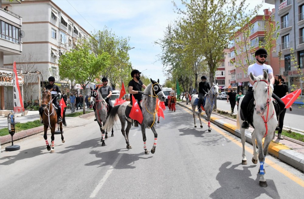 Aksaraylılara Mehter İle Moral Oldular