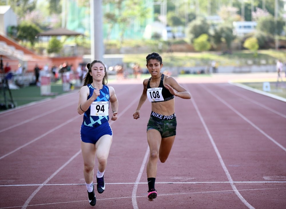Atletizmde Olimpik Deneme Ve Komple Atlet 1. Kademe Yarışları Mersin'de Başladı