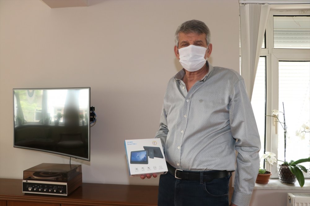 KAREV Öğrencilerin Yüzünü Güldürmeye Devam Ediyor