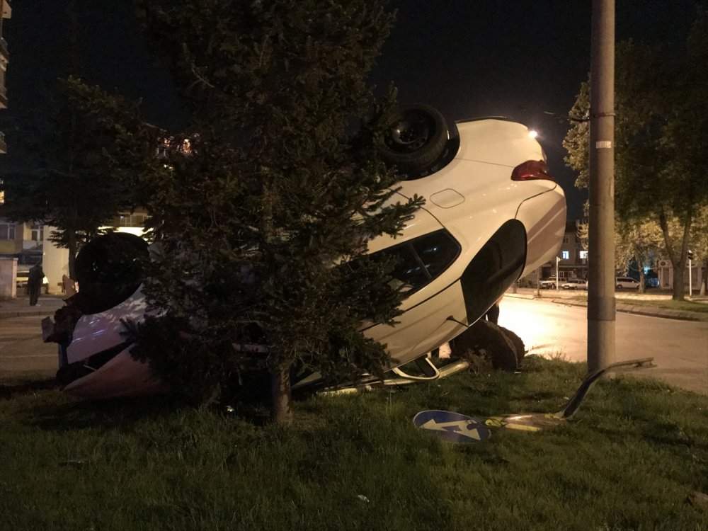 Kayseri'de Feci Kazada 6 Kişi Yaralandı