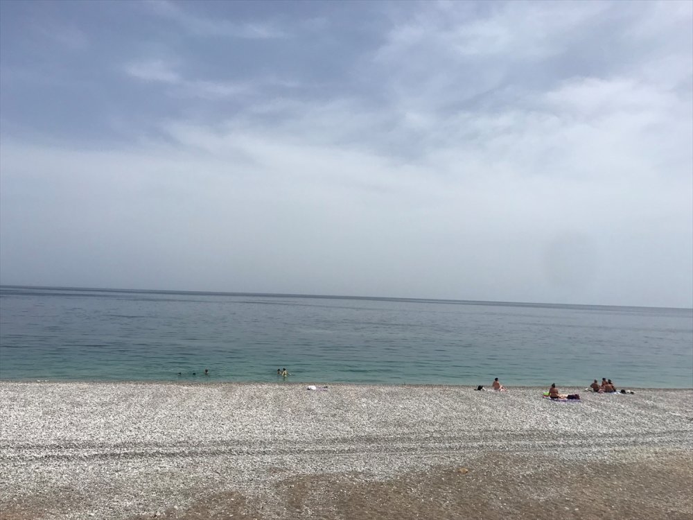 Turizm Merkezi Antalya'da Kovid-19 Denetimleri Hava, Kara Ve Denizden Yürütülüyor