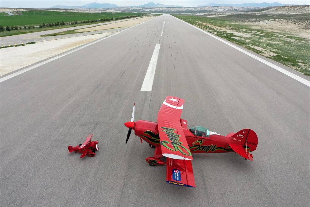 Türk Kadınının Göklerdeki Temsilcisi Anne Olduktan Sonra Daha Temkinli Uçuyor