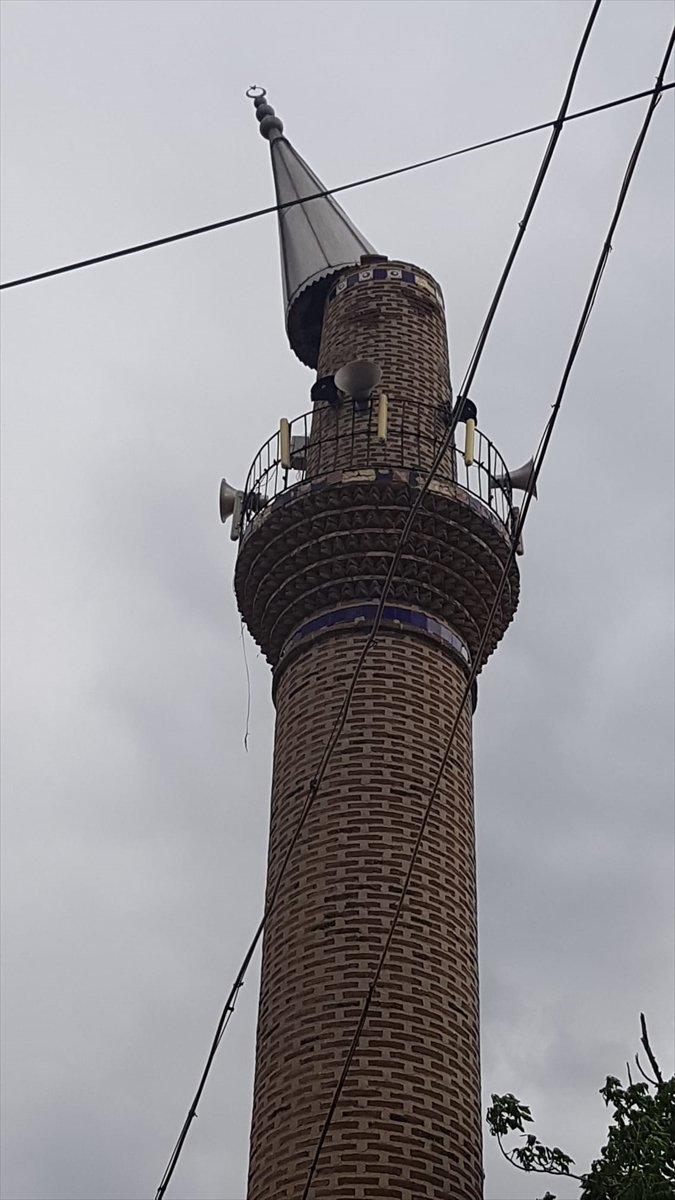 Ankara'da Fırtına Hayatı Olumsuz Etkiledi