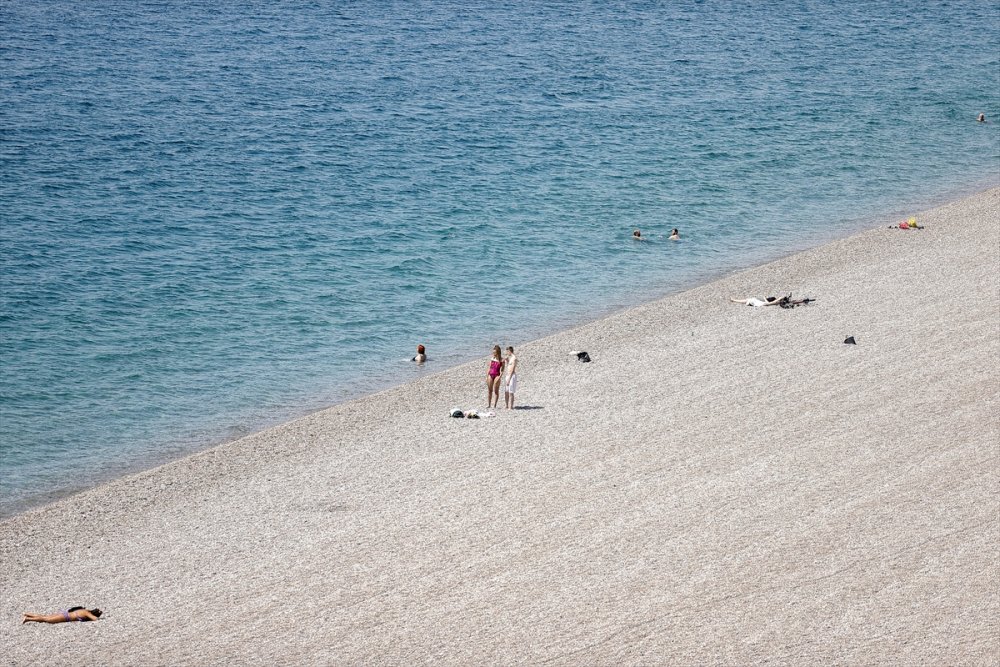 Turizm Merkezleri Antalya Ve Muğla'da Bayramda Da "tam Kapanma" Sessizliği Sürüyor