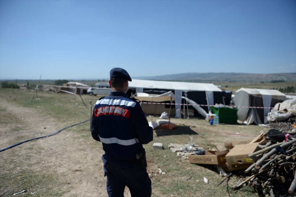 Eskişehir'de Tarım İşçilerinin Kaldığı Çadır Alanında Bir Aile Karantina Altına Alındı