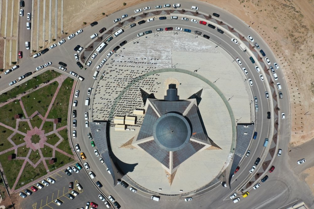 Kayseri, Niğde, Sivas Ve Kırşehir'de Filistinli Şehitler İçin Gıyabi Cenaze Namazı Kılındı