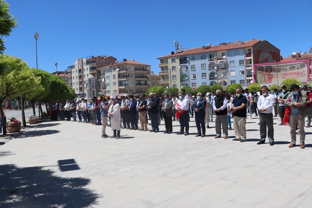 Konya, Karaman, Aksaray Ve Afyonkarahisar'da Filistinli Şehitler İçin Gıyabi Cenaze Namazı Kılındı