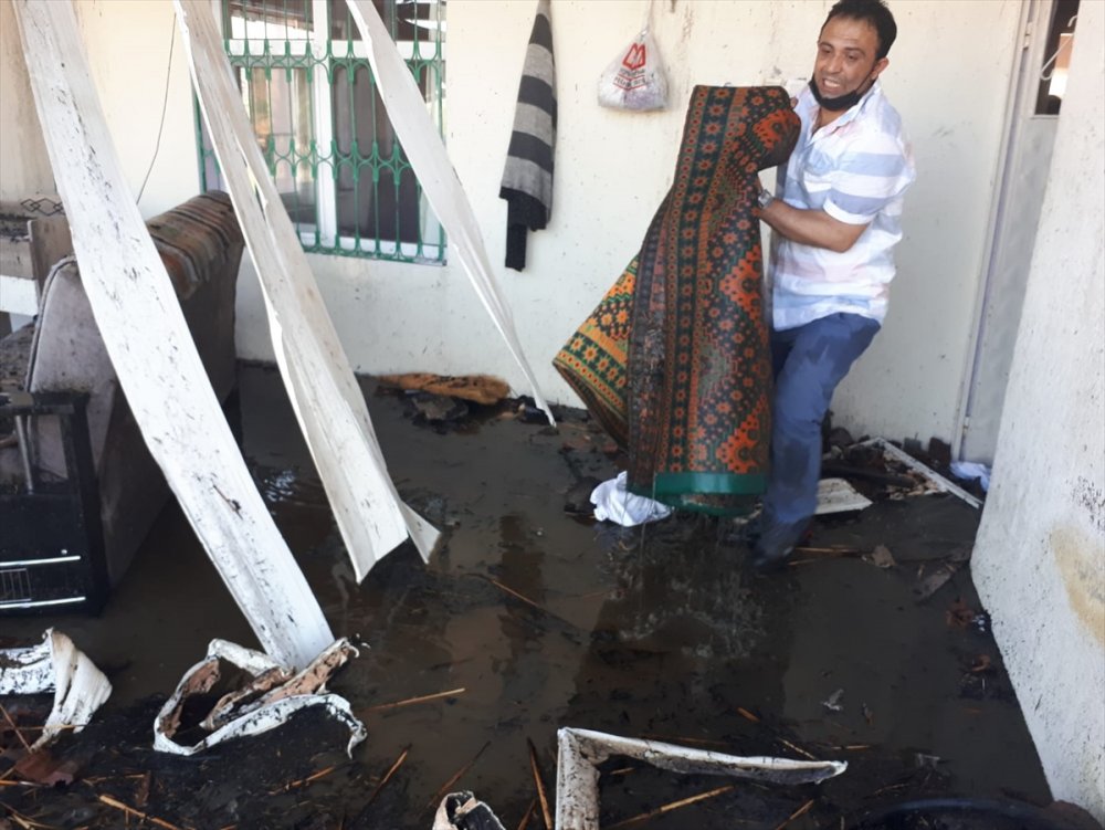 Pınarbaşı Köyünde Yangın Paniği