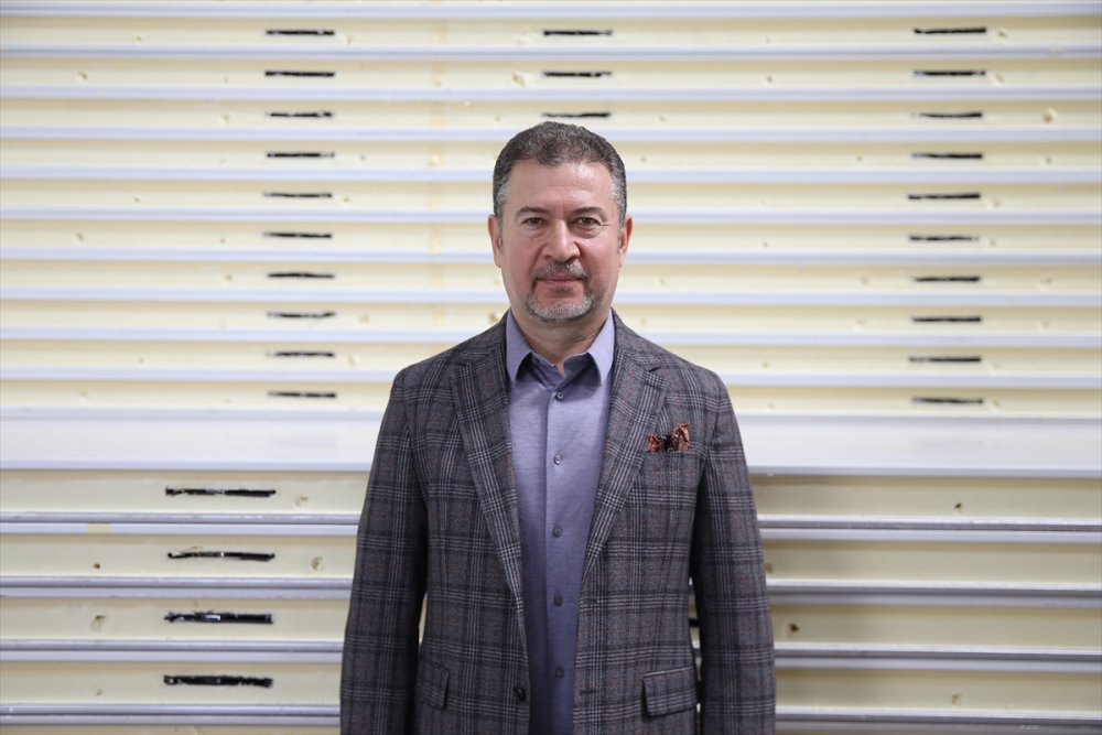 İşveren Ve İşçi Arasındaki "Güçlü Bağ" Yanan Fabrikayı Yeniden Ayağa Kaldırdı