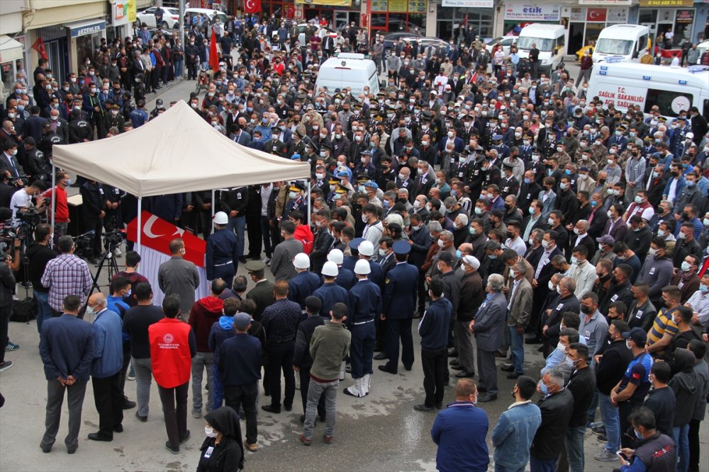 Kayseri Şehidini Son Yolculuğuna Uğurladı
