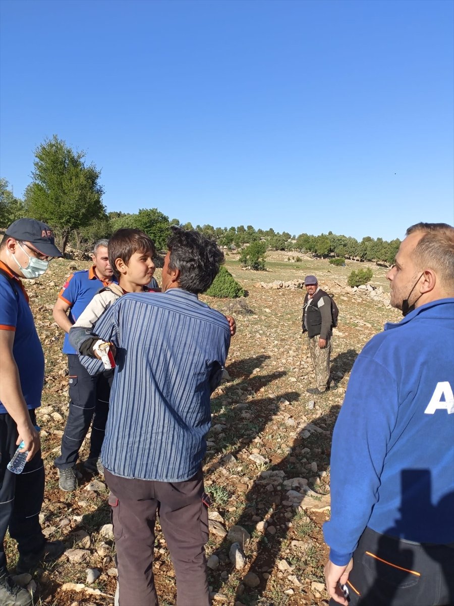 Konya'da Dağlık Alanda Kaybolan Çocuk Bulundu