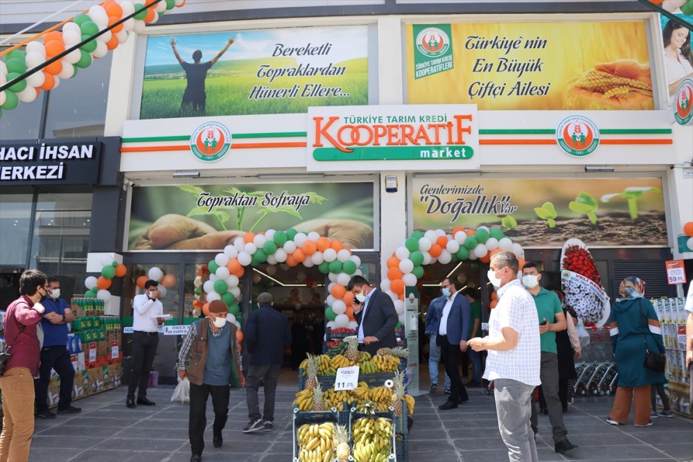 Tarım Kredi Kooperatif Market'in 275'inci Şubesi Niğde'de Açıldı