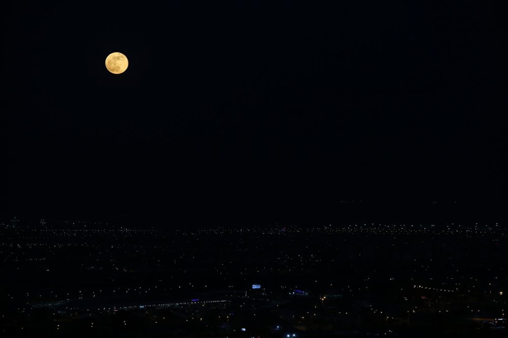 Mersin Ve Hatay'da "süper Ay" Gözlemlendi