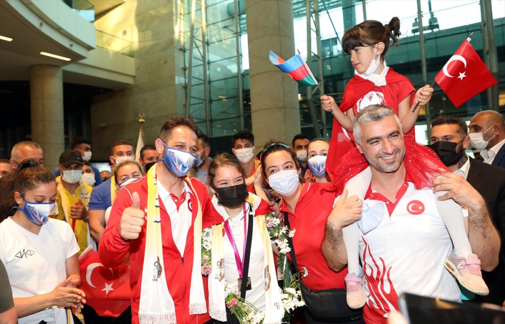 Altın Kız Türkiye'ye Döndü