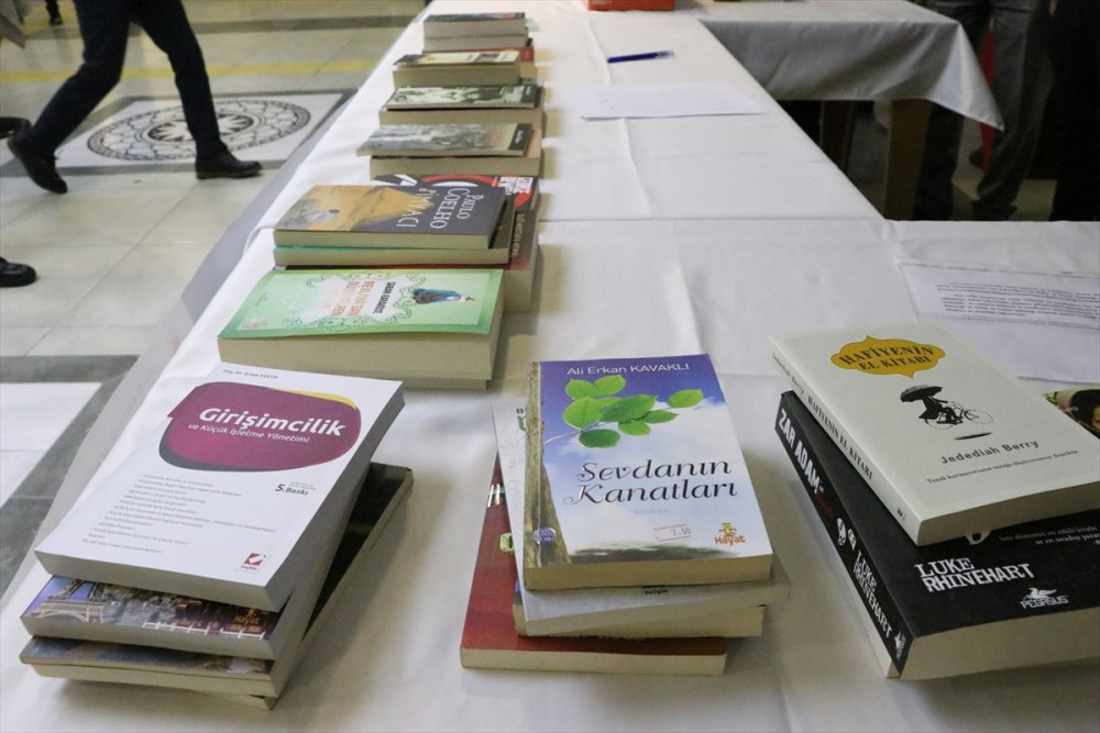 Niğde ve Kayseri'de Kitap Bağışı Kampanyaları