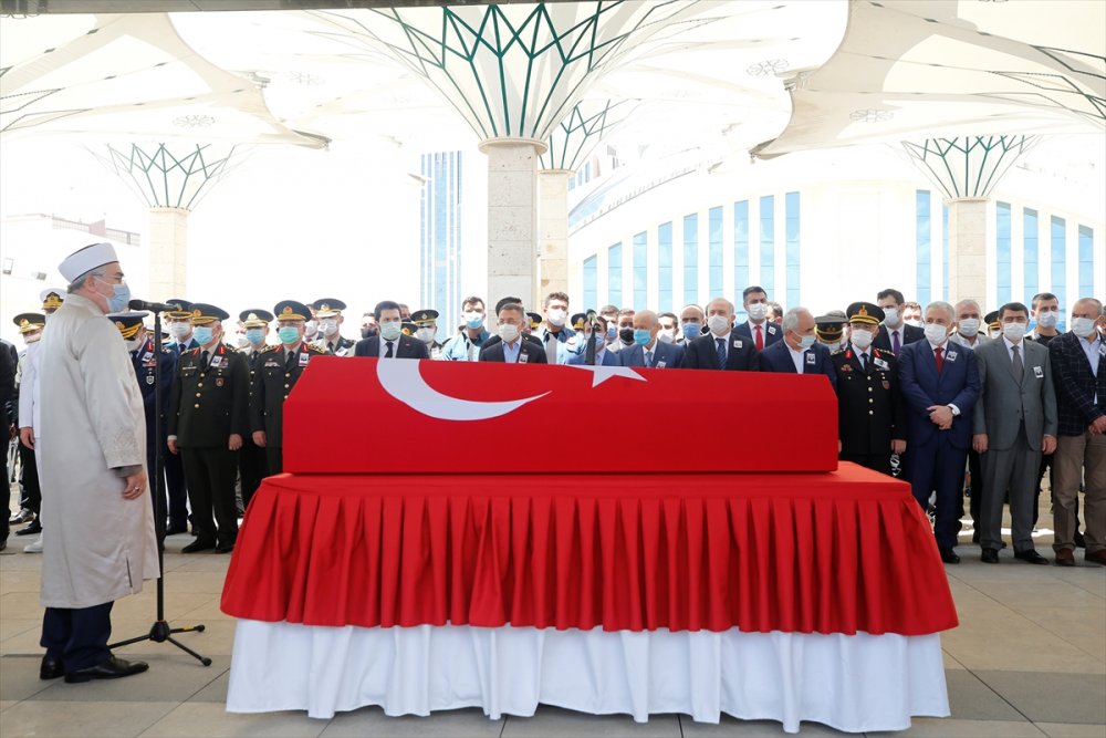 Şehit Jandarma Uzman Çavuş Hüseyin Keleş, Ankara'da Son Yolculuğuna Uğurlandı