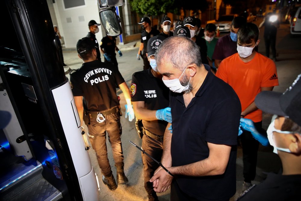 Mersin Merkezli Dolandırıcılık Operasyonunda 21 Şüpheli Yakalandı