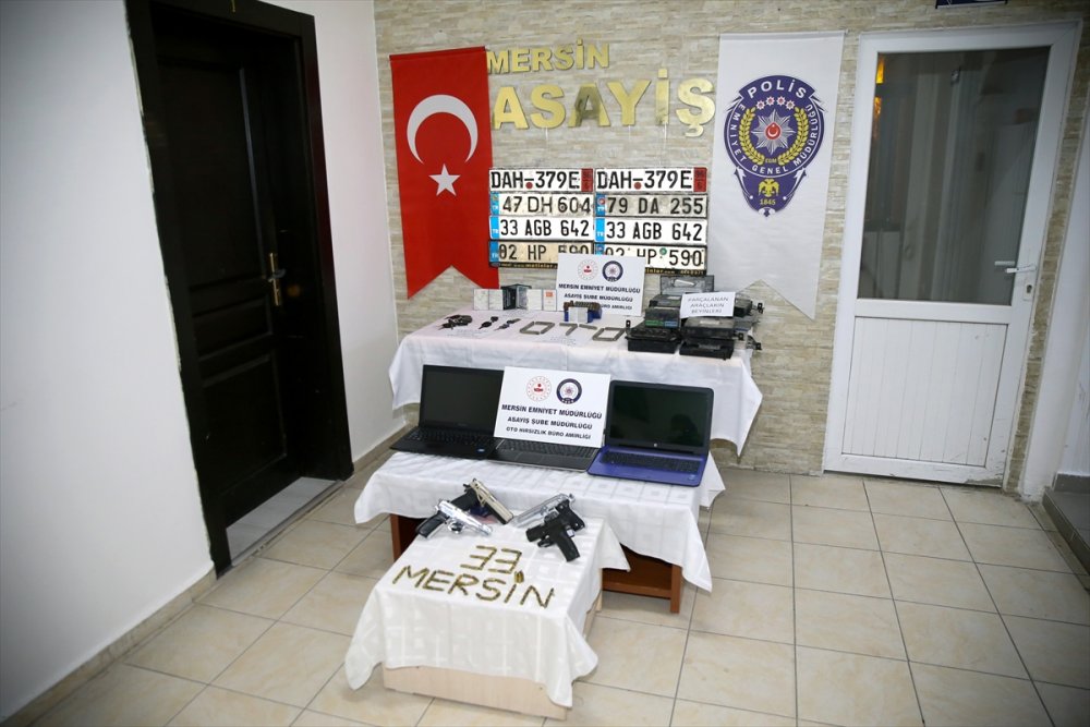 Mersin Merkezli Dolandırıcılık Operasyonunda 21 Şüpheli Yakalandı