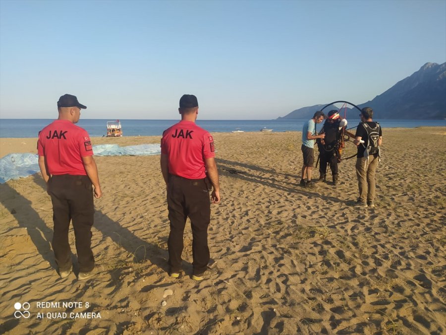 Antalya'da Fotoğraf Çekmek İçin Gittiği Dağlık Bölgede Kaybolan Kişiyi Arama Çalışmaları Sürüyor