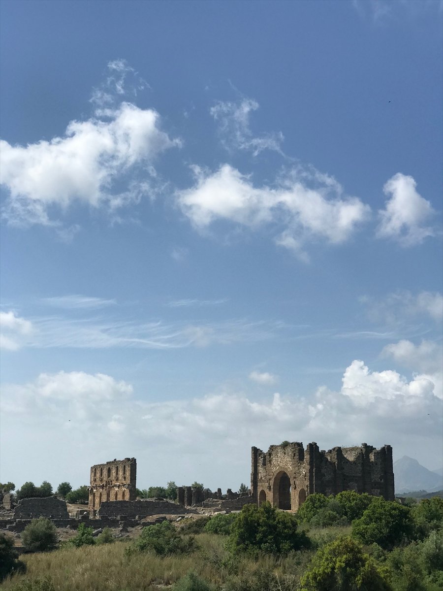 Aspendos Antik Kenti'nin Unesco'nun Kalıcı Listesine Alınması İçin Çalışma Yürütülüyor