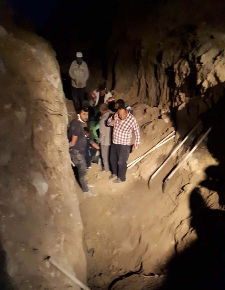 Eskişehir'de Toprak Altında Kalan 1 Kişi Öldü, 1 Kişi Yaralandı