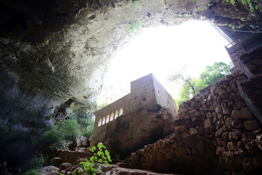 Yenilenen Yüzüyle "cennet-cehennem" Obruklarına Yılda 500 Bin Turist Çekmek Hedefleniyor