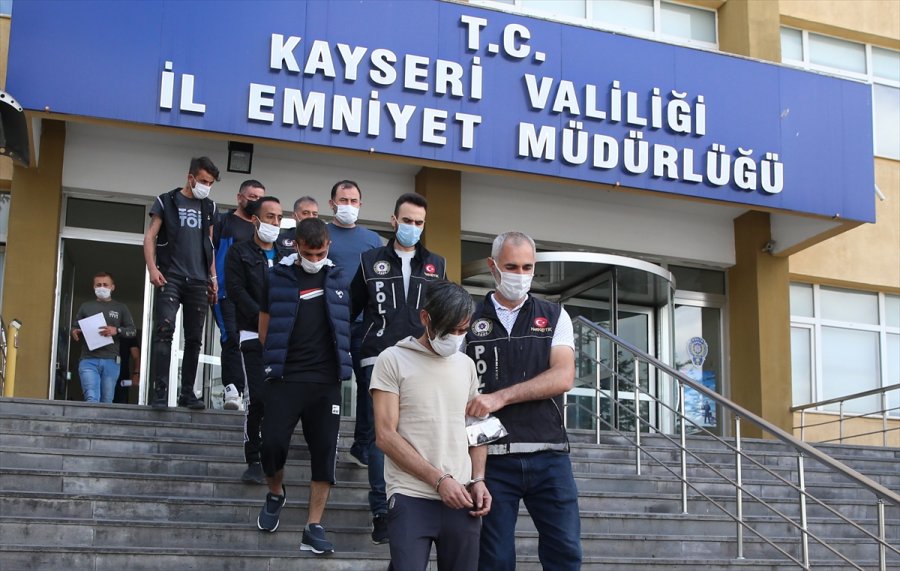 Kayseri'de Uyuşturucu Operasyonunda 6 Zanlı Yakalandı