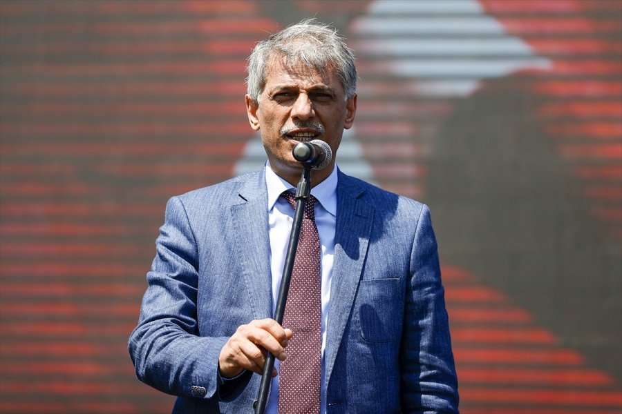 Kültür Ve Turizm Bakanlığının Antalya'daki 4'üncü Halk Plajı Açıldı