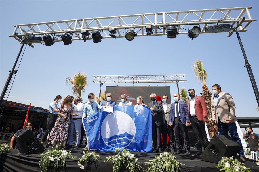 Kültür Ve Turizm Bakanlığının Antalya'daki 4'üncü Halk Plajı Açıldı